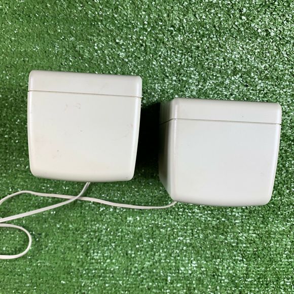 Labtec CS-150 Computer Speakers - Tested/Works - Picture 10 of 11